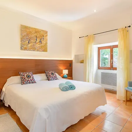 La Vila 30 Petita